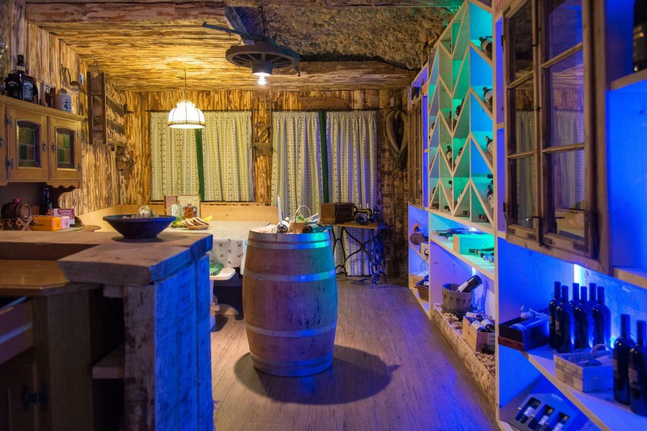 Hotel Schwarzenbach ノーヴァ・ポネンテ エクステリア 写真